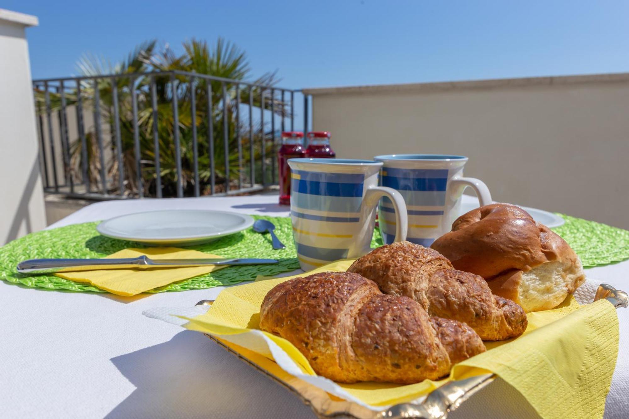 Residence Sunrise San Benedetto del Tronto Exterior foto