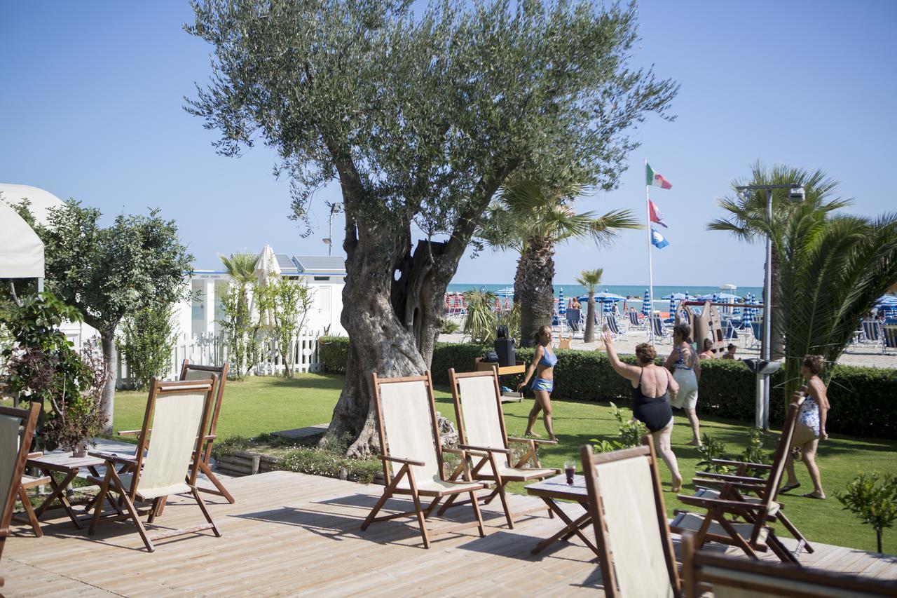 Residence Sunrise San Benedetto del Tronto Exterior foto