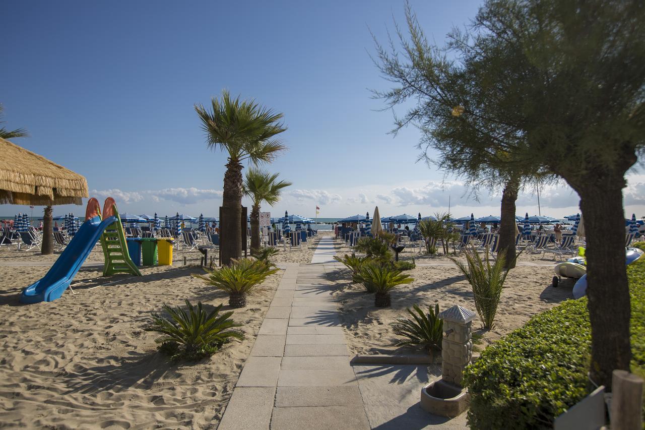 Residence Sunrise San Benedetto del Tronto Exterior foto
