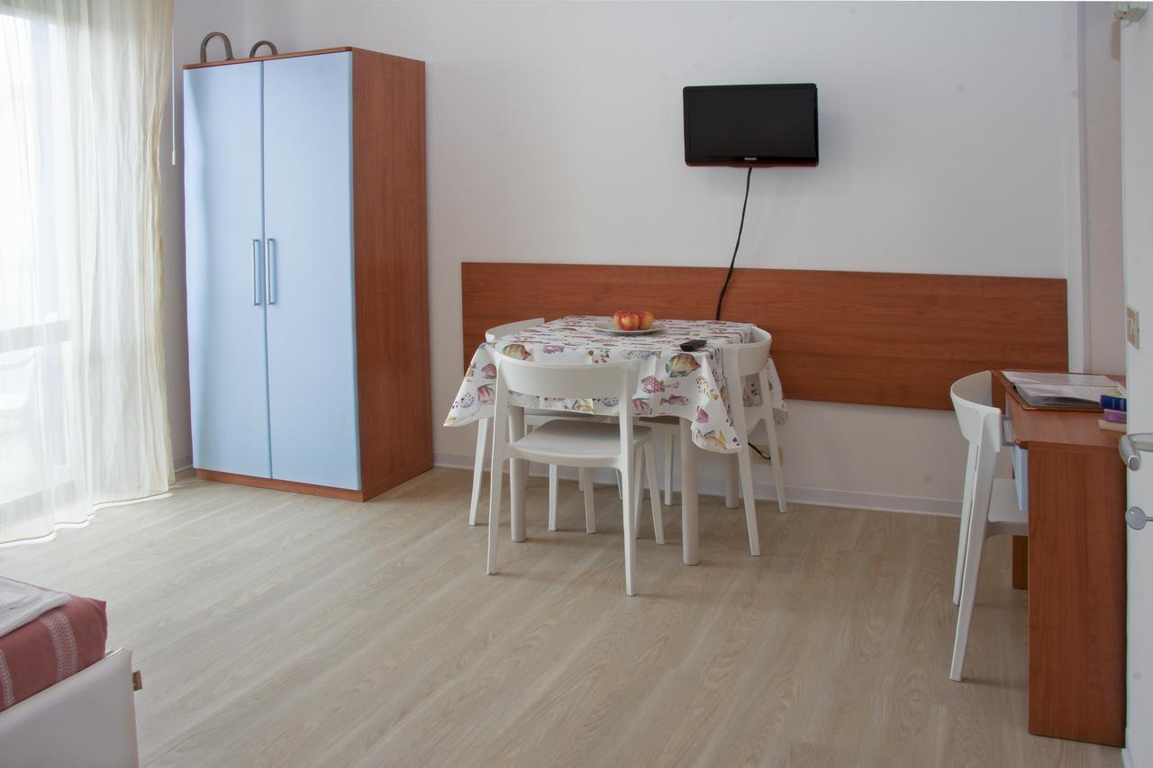 Residence Sunrise San Benedetto del Tronto Exterior foto